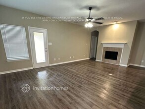 226 Brookdale Dr in Midlothian, TX - Foto de edificio - Building Photo