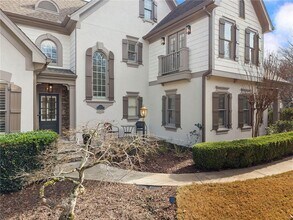 6005 Oakbury Ln in Suwanee, GA - Building Photo - Building Photo