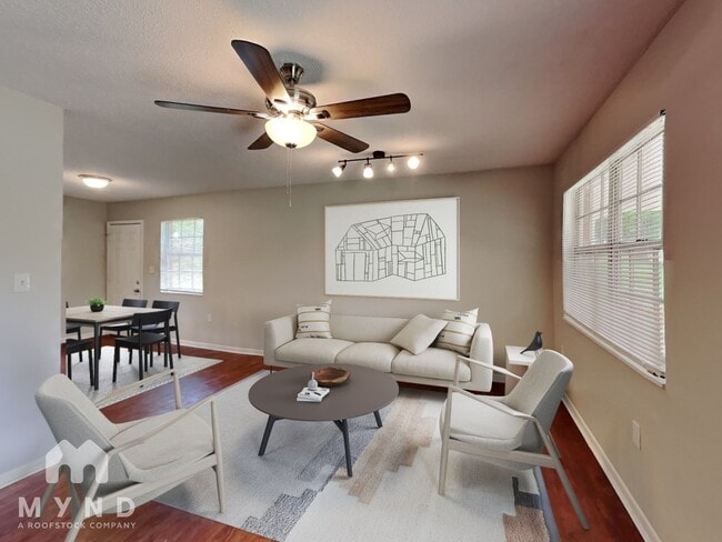 4053 Doster St SW in Atlanta, GA - Foto de edificio - Building Photo