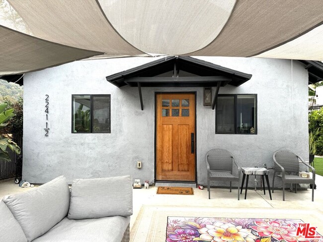 property at 2241 1/2 Harwood St