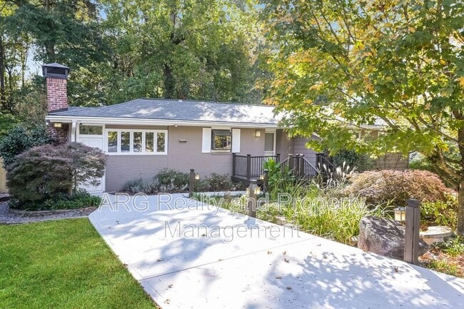 property at 2771 Winding Ln NE
