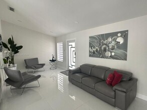 14318 SW 183rd St in Miami, FL - Building Photo - Building Photo