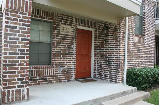 2112 Grove Park Ln in Richardson, TX - Building Photo