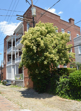 2215 Monument Ave in Richmond, VA - Building Photo - Building Photo