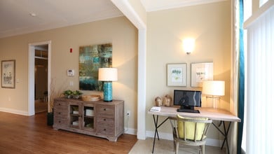 Liberty Place Apartments in Columbus, OH - Foto de edificio - Building Photo