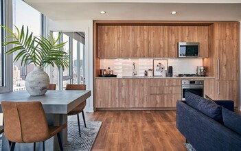 262 W Hill St in Chicago, IL - Building Photo - Building Photo