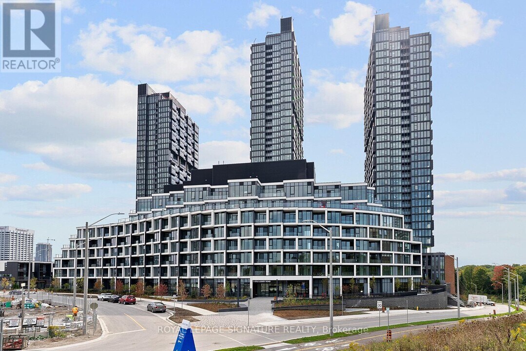 1 Kyle Lowry Rd in Toronto, ON - Building Photo