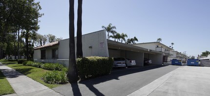 Sea Wind Apartments in Anaheim, CA - Building Photo - Building Photo