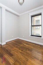 340 E 18th St, Unit 3D in New York, NY - Building Photo - Building Photo