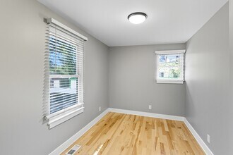 2000 Washington Ave in Knoxville, TN - Building Photo - Building Photo