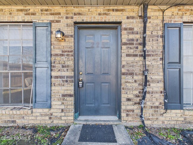 225 Ryder Dr in Lafayette, LA - Building Photo - Building Photo