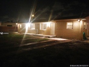 10203 NW 12th Ave in Miami, FL - Building Photo - Building Photo