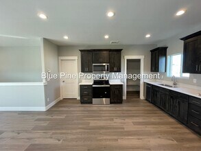 5844 Wildrose Ave in Ammon, ID - Building Photo - Building Photo