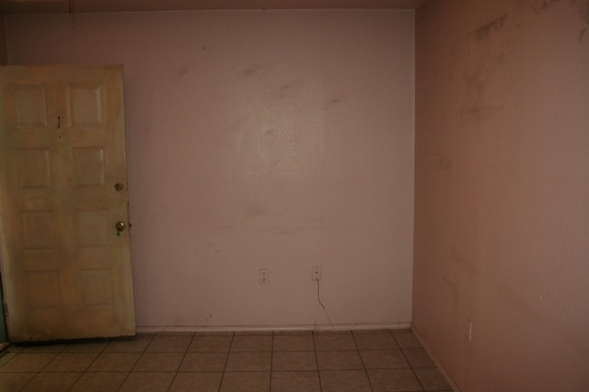 2300 N 32nd St in McAllen, TX - Building Photo - Other