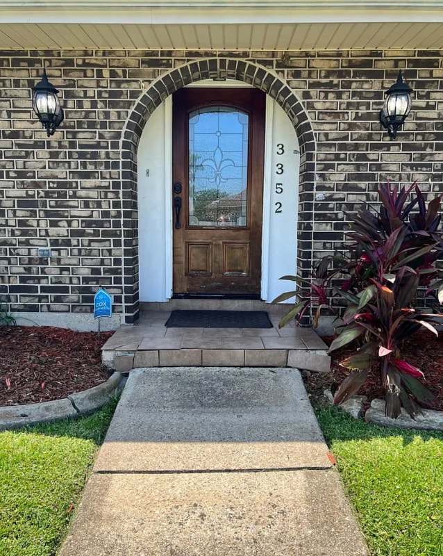 3352 Irish Bend Rd in Kenner, LA - Building Photo - Building Photo