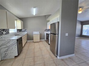 3113 Julia Ct in Lakeland, FL - Building Photo - Building Photo