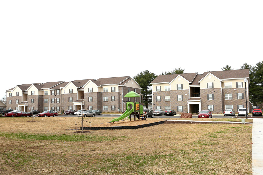 Puddledock Place Apartments in Prince George, VA - Foto de edificio