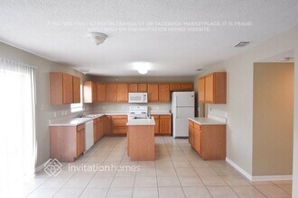 8075 Settlers Creek Cir in Lakeland, FL - Building Photo - Building Photo