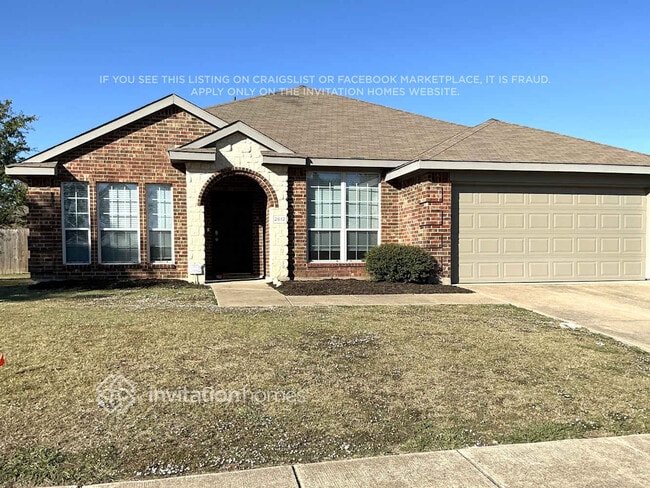 property at 2612 Redwood St