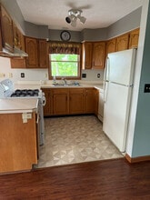 448 E Sandusky St in Findlay, OH - Building Photo - Building Photo