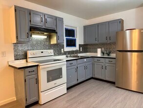 2412 Winding Way in Tobyhanna, PA - Building Photo - Building Photo
