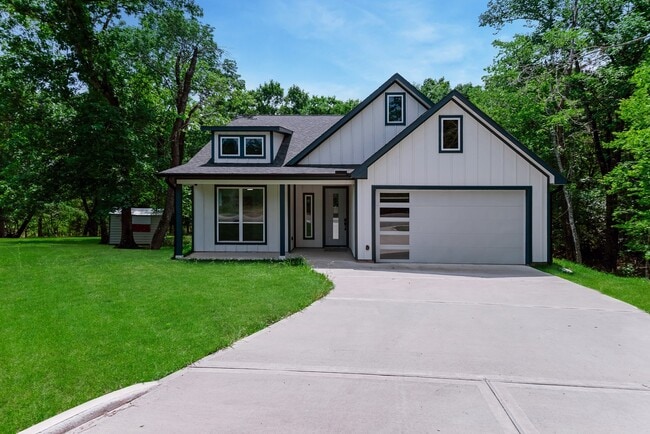 property at 90 Piping Rock Pl