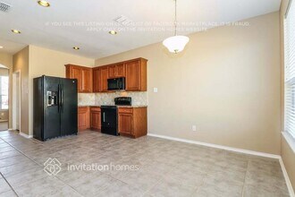 1116 Melrose Dr in Burleson, TX - Foto de edificio - Building Photo