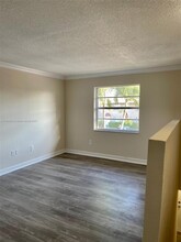15270 SW 80th St in Miami, FL - Building Photo - Building Photo
