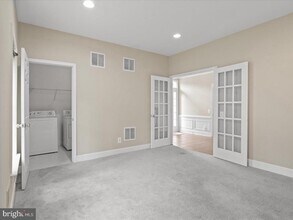 2501 Bronze Stone Pl in Herndon, VA - Building Photo - Building Photo