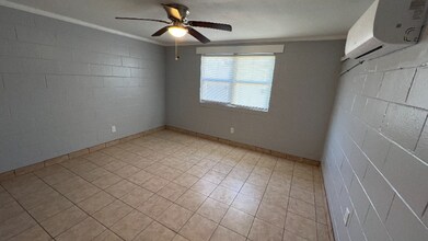 2451 Gervais St-Unit -C in Columbia, SC - Building Photo - Building Photo