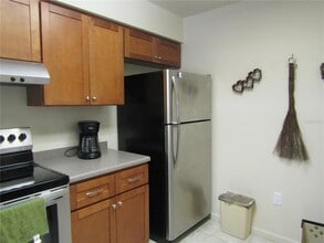 5235 Willow Links in Sarasota, FL - Building Photo - Building Photo