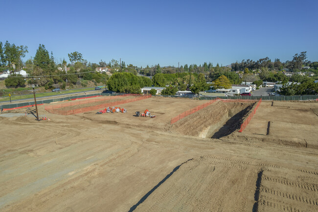 Boulevard Park in Escondido, CA - Building Photo - Building Photo