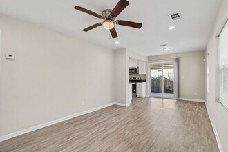 2117 Blayton Ln SE in Atlanta, GA - Building Photo - Building Photo