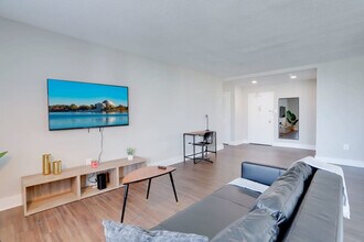1515 Richmond Hwy in Arlington, VA - Building Photo - Building Photo