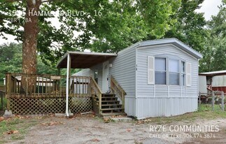 1561 Hammond Blvd in Jacksonville, FL - Building Photo