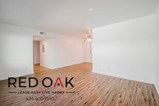 326 S Westlake Ave in Los Angeles, CA - Building Photo