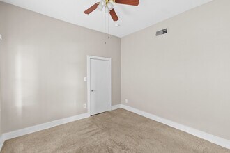 Blue Heights in Birmingham, AL - Building Photo - Building Photo