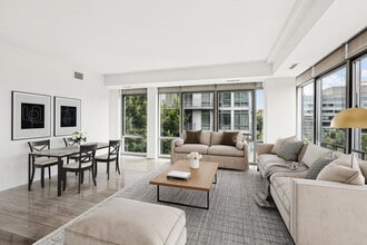 WestEnd25 in Washington, DC - Foto de edificio - Interior Photo