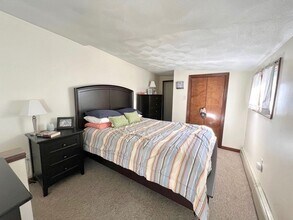 87 Main St, Unit #1 in Boston, MA - Foto de edificio - Building Photo