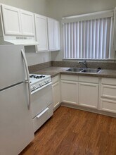 947 E 2nd St, Unit 949 in Long Beach, CA - Foto de edificio - Building Photo