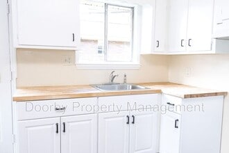 807 Henderson Ave in Rossville, GA - Building Photo - Building Photo