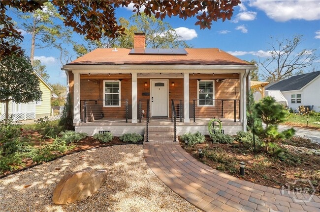 property at 228 E 60th St