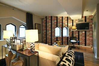 184 W Randolph St in Chicago, IL - Foto de edificio - Building Photo