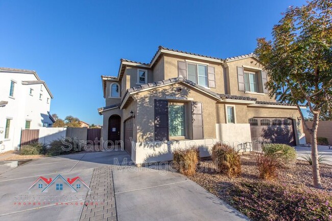 property at 905 S Canal Dr
