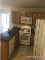 90 Westland Ave, Unit 401 in Boston, MA - Building Photo