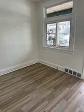 532 Vermont Ave in Glassport, PA - Building Photo - Building Photo