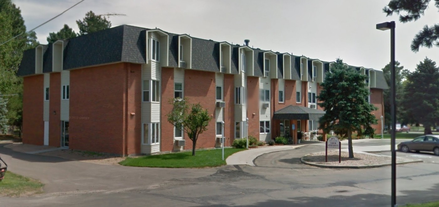 Tabor Apartments in Brush, CO - Foto de edificio