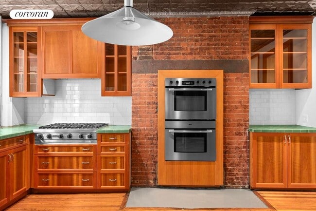 131 1/2 Noble St in Brooklyn, NY - Building Photo - Building Photo