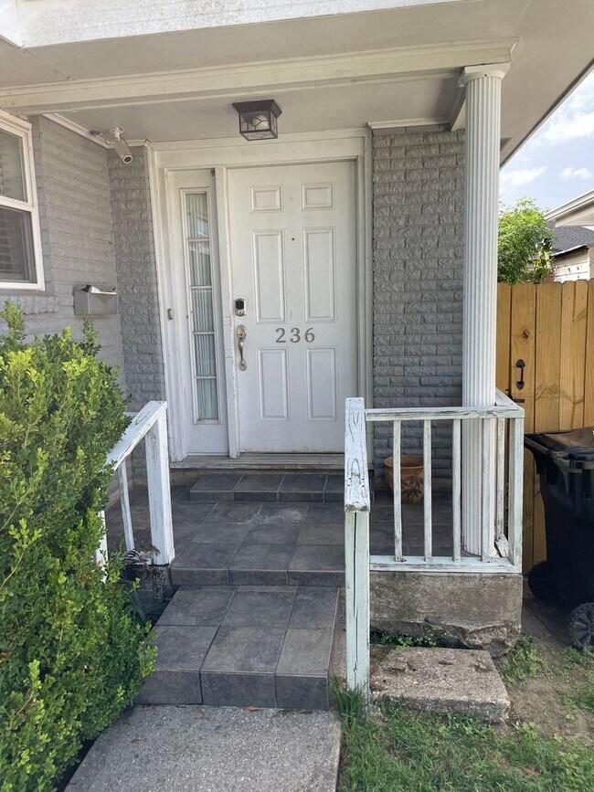 236-236 20th St in New Orleans, LA - Building Photo - Building Photo