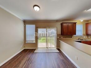 8034 Singing Sonnet Ln in Houston, TX - Building Photo - Building Photo